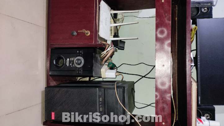 ফুল ফ্রেস ফ্রিল্যান্সার পিসি।